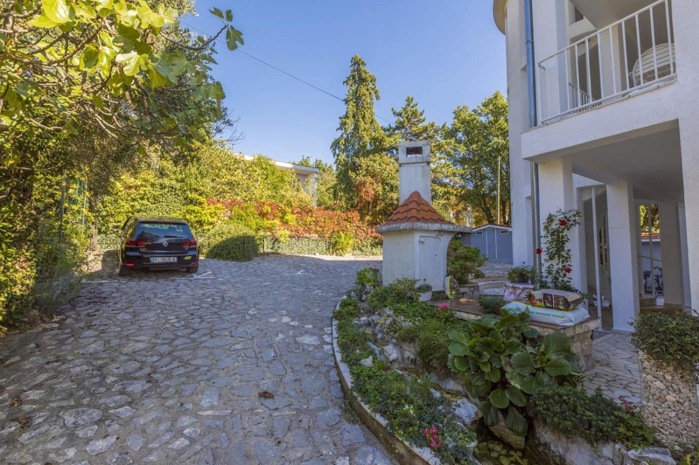 Apartments By The Sea Selce, Crikvenica - 4802 Zewnętrze zdjęcie